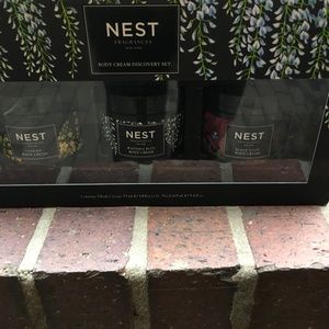 NEST body lotion gift set